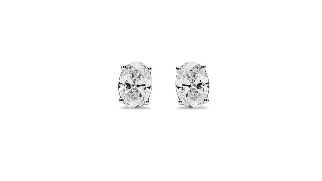 Aretes con Diamantes Corte Oval 1ct c/u Certificado IGI en Oro True Gold® (contado)
